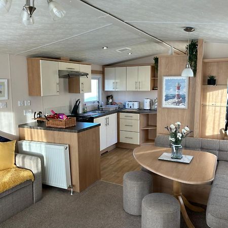 Phoenix Caravan Hire, Trecco Bay Porthcawl Luaran gambar