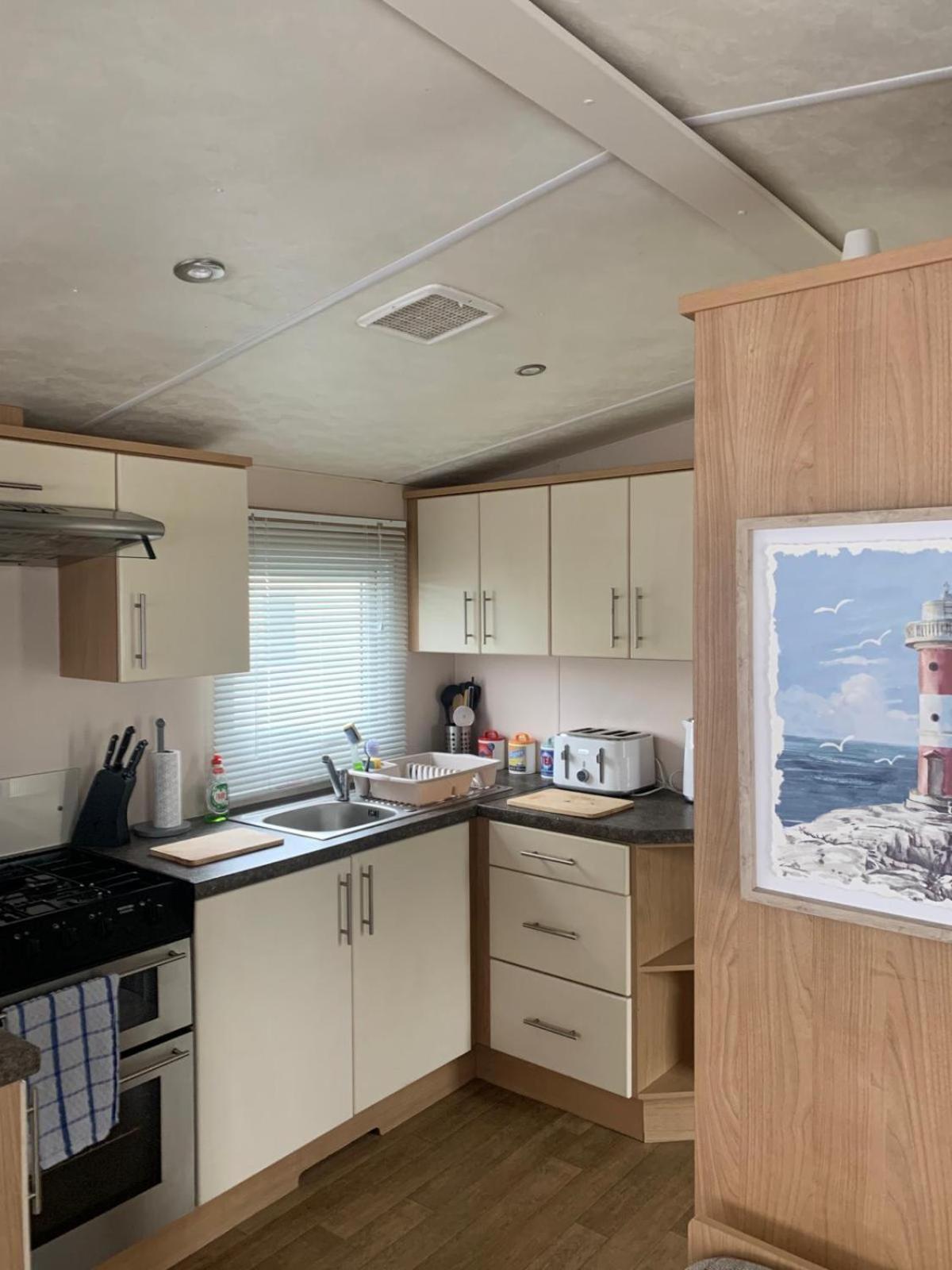 Phoenix Caravan Hire, Trecco Bay Porthcawl Luaran gambar